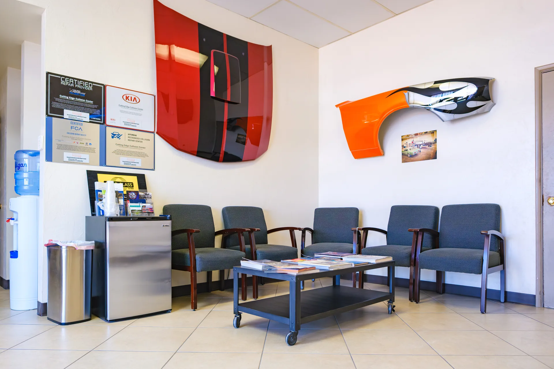 Customer waiting room and lobby